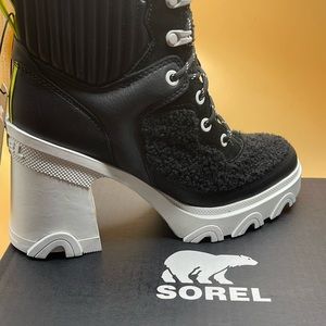 SOREl Brex Heel Cozy Lace Women